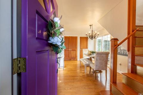 107 E 1st St, Napa, CA 94559 photo 9
