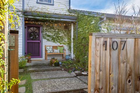 107 E 1st St, Napa, CA 94559 photo 5