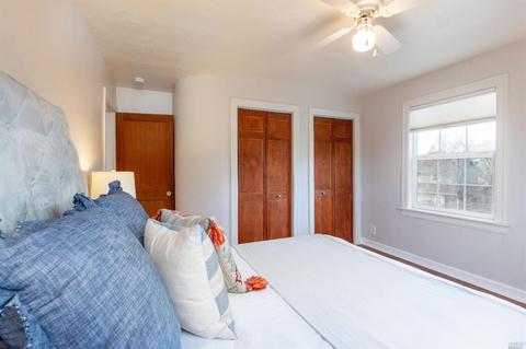 107 E 1st St, Napa, CA 94559 photo 32