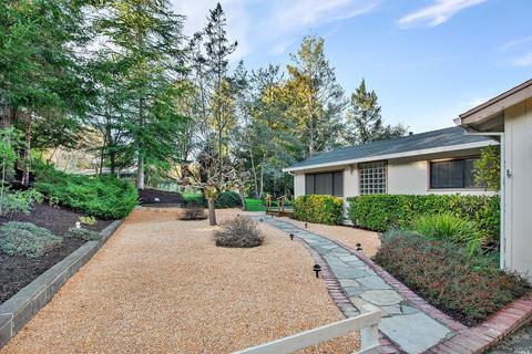 1149 Pine Tree Ln, Sebastopol, CA 95472 photo 2