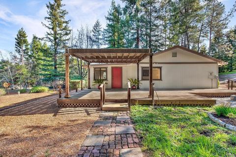 1149 Pine Tree Ln, Sebastopol, CA 95472 photo 4