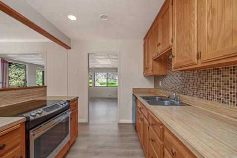 1149 Pine Tree Ln, Sebastopol, CA 95472 photo 9