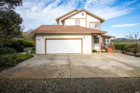 6801 Black Oak Dr, Ukiah, CA 95482 photo 1