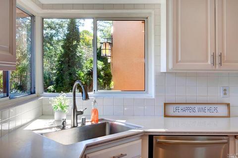 4066 E 3rd Ave, Napa, CA 94558 photo 13