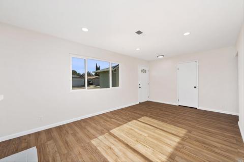 1150 Sanderling Dr, Fairfield, CA 94533 photo 6