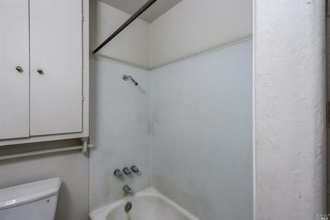 975 Howell Mountain Rd, Angwin, CA 94508 photo 27