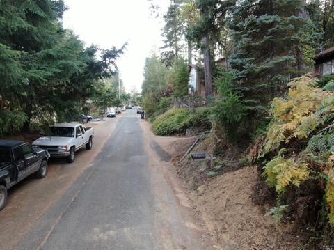 25552 Fairbanks Pl, Willits, CA 95490 photo 3