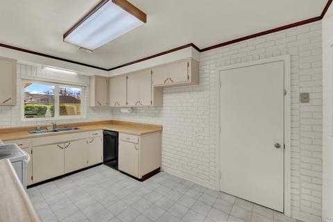 1813 Minnesota St, Fairfield, CA 94533 photo 6