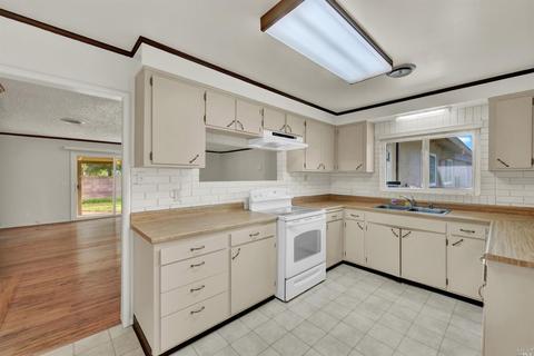 1813 Minnesota St, Fairfield, CA 94533 photo 7