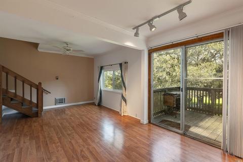 525 Via Robles, Petaluma, CA 94952 photo 35
