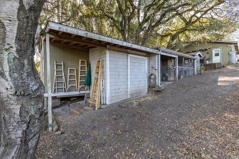 525 Via Robles, Petaluma, CA 94952 photo 30