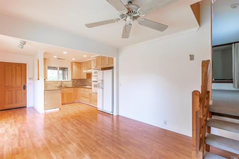 525 Via Robles, Petaluma, CA 94952 photo 34