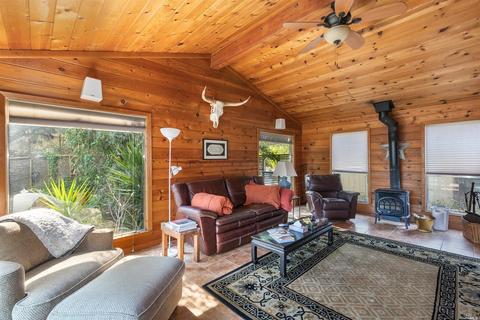 525 Via Robles, Petaluma, CA 94952 photo 17