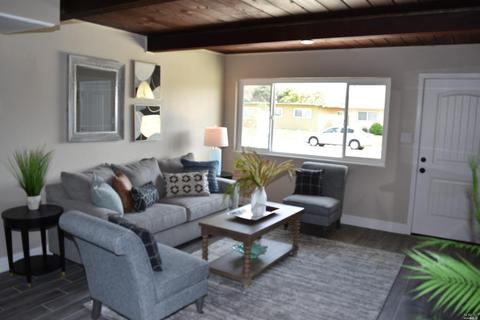 1019 Johnson St, Fairfield, CA 94533 photo 3
