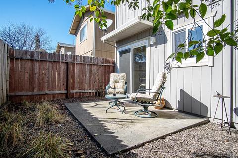 244 Main Cir, Ukiah, CA 95482 photo 20