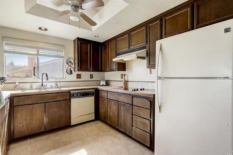 137 Greenmont Dr, Vallejo, CA 94591 photo 17