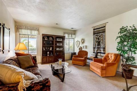 137 Greenmont Dr, Vallejo, CA 94591 photo 6