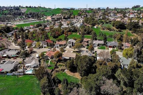 137 Greenmont Dr, Vallejo, CA 94591 photo 54