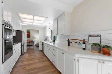 746 5th St E, Sonoma, CA 95476 photo 18