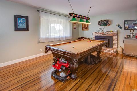397 E O St, Benicia, CA 94510 photo 4