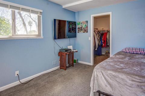 397 E O St, Benicia, CA 94510 photo 14