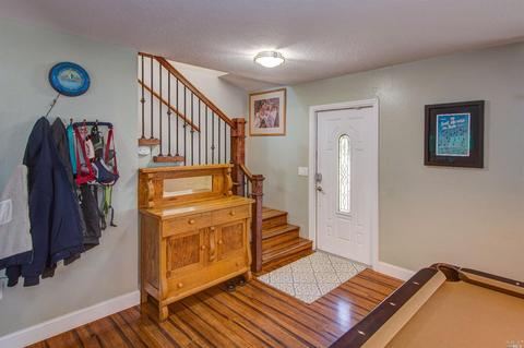 397 E O St, Benicia, CA 94510 photo 3