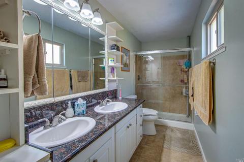 397 E O St, Benicia, CA 94510 photo 13