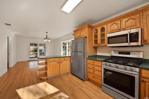 893 Arroyo Rd, Sonoma, CA 95476 photo 4