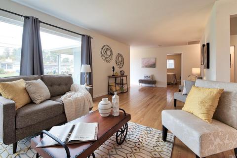 1400 Donna St, Novato, CA 94947 photo 4