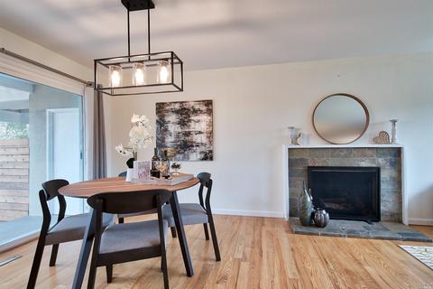 1400 Donna St, Novato, CA 94947 photo 8