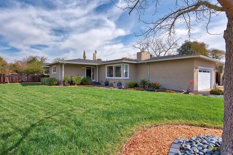 1400 Donna St, Novato, CA 94947 photo 2