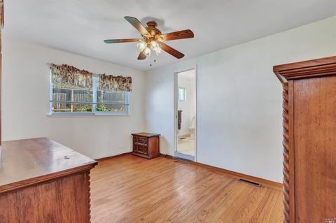 136 Maywood Dr, Vallejo, CA 94591 photo 19