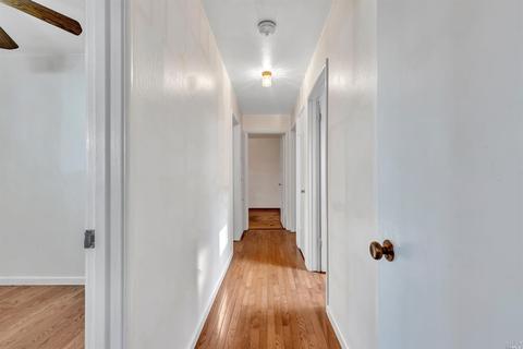 136 Maywood Dr, Vallejo, CA 94591 photo 11
