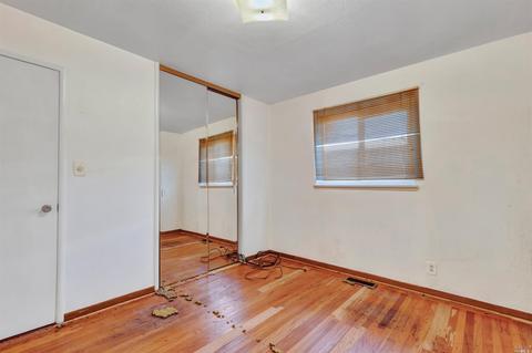 136 Maywood Dr, Vallejo, CA 94591 photo 18