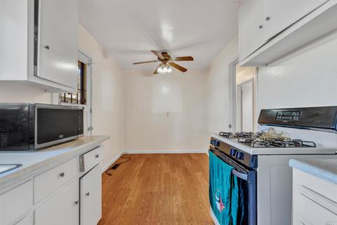 136 Maywood Dr, Vallejo, CA 94591 photo 10