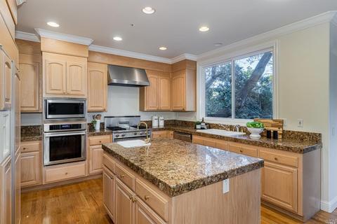 756 Eucalyptus Ave, Novato, CA 94947 photo 15