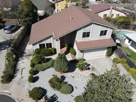212 Nutmeg Ct, Hercules, CA 94547 photo 3