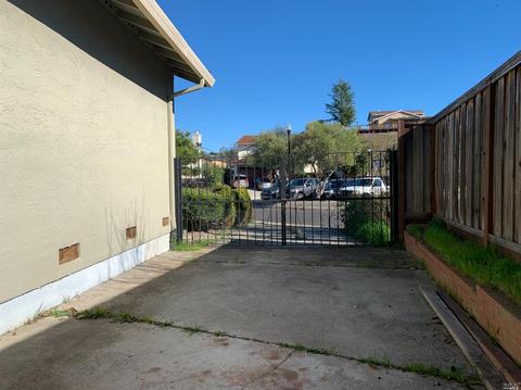 212 Nutmeg Ct, Hercules, CA 94547 photo 41