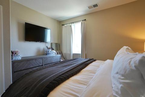 2232 Eva St, Napa, CA 94559 photo 36