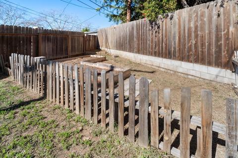633 Bonita Ct, Vallejo, CA 94591 photo 28