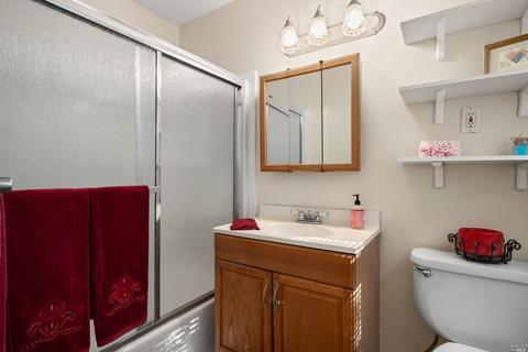 633 Bonita Ct, Vallejo, CA 94591 photo 15