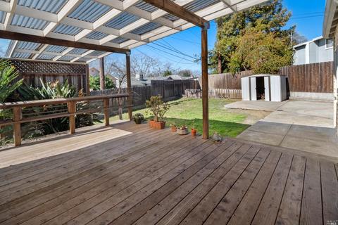 633 Bonita Ct, Vallejo, CA 94591 photo 23