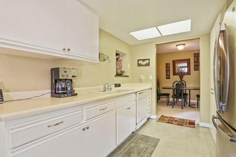 2236 Cunningham Dr, Fairfield, CA 94533 photo 9