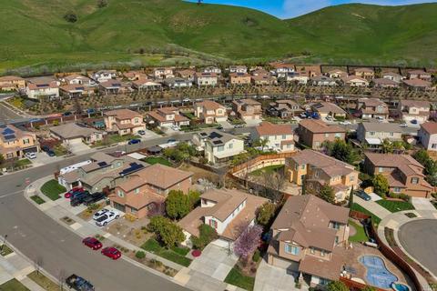 4832 Duval St, Fairfield, CA 94533 photo 3