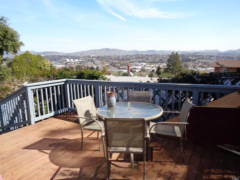 227-229 Coughlan St, Vallejo, CA 94590 photo 2