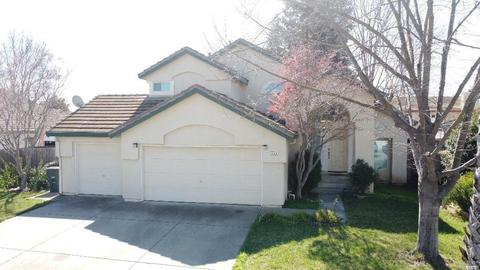 390 Brians Ct, Dixon, CA 95620 photo 1