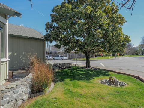 475 Pollard Way, Windsor, CA 95492 photo 3