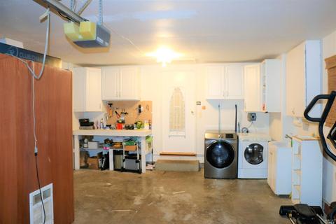 3281 Macbeth St, Napa, CA 94558 photo 27