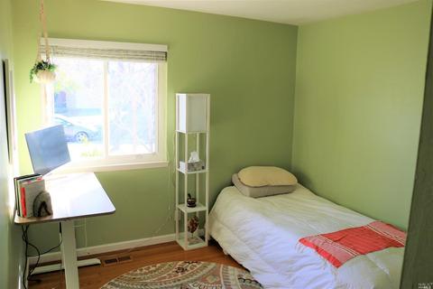 3281 Macbeth St, Napa, CA 94558 photo 16