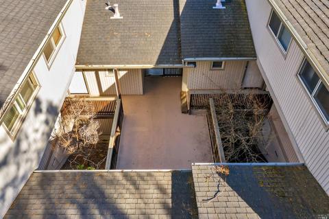 215 Mariner Dr, Vallejo, CA 94591 photo 15